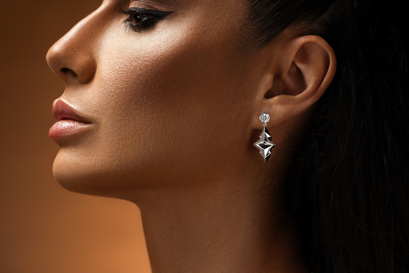 Luxury Earrings in 18K Gold | Lab Diamond Earrings | Sofia Al Asfoor