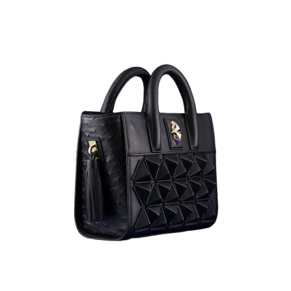 Bespoke Signature Black - Sofia Al Asfoor